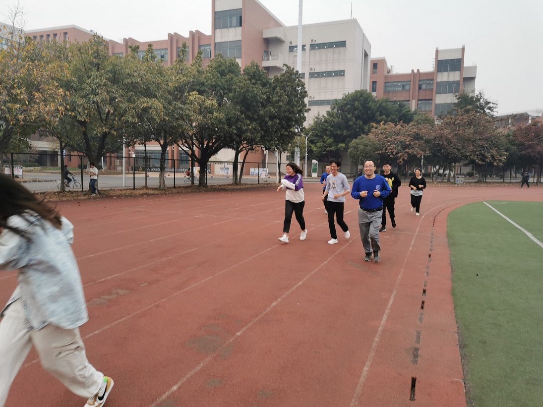 阳光跑步