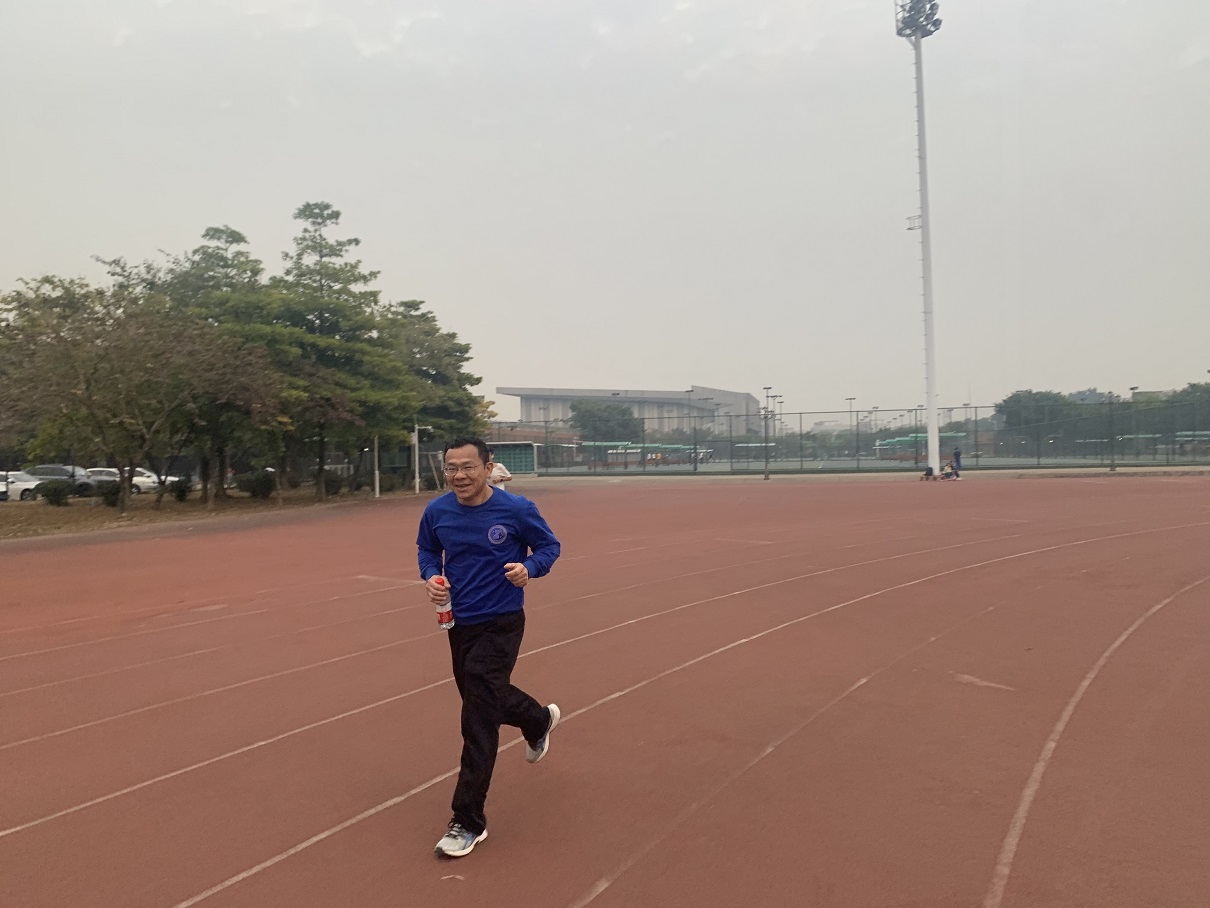 阳光跑步